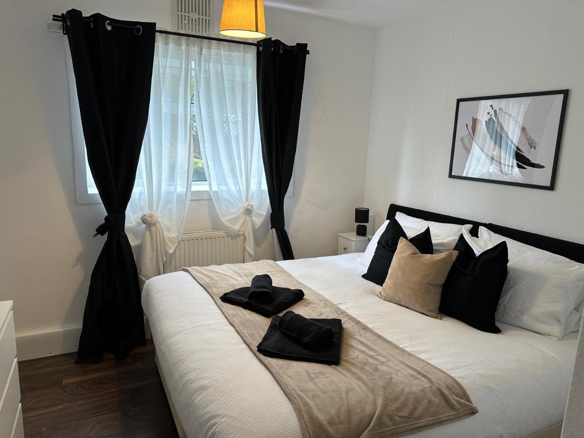 Lovely 2Bedroom 4Mins From Wimbledon Station London Exteriör bild