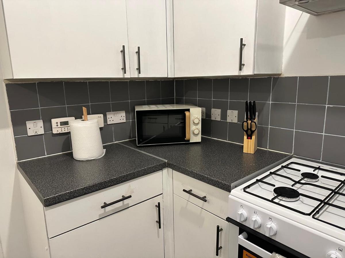 Lovely 2Bedroom 4Mins From Wimbledon Station London Exteriör bild